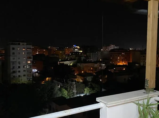 View 3 With To Double Rooms! דירה *