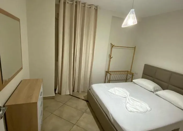 דירה View 3 With To Double Rooms! *